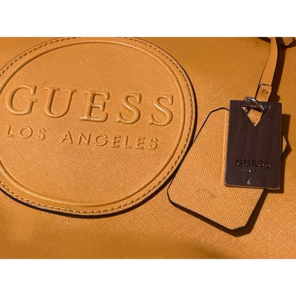 Guess Los Angeles Yellow Faux Leather Shoulder Bag With Logo Embossing & Charm - Picture 2 of 8